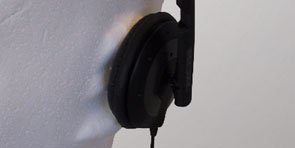 Supraaural headphones